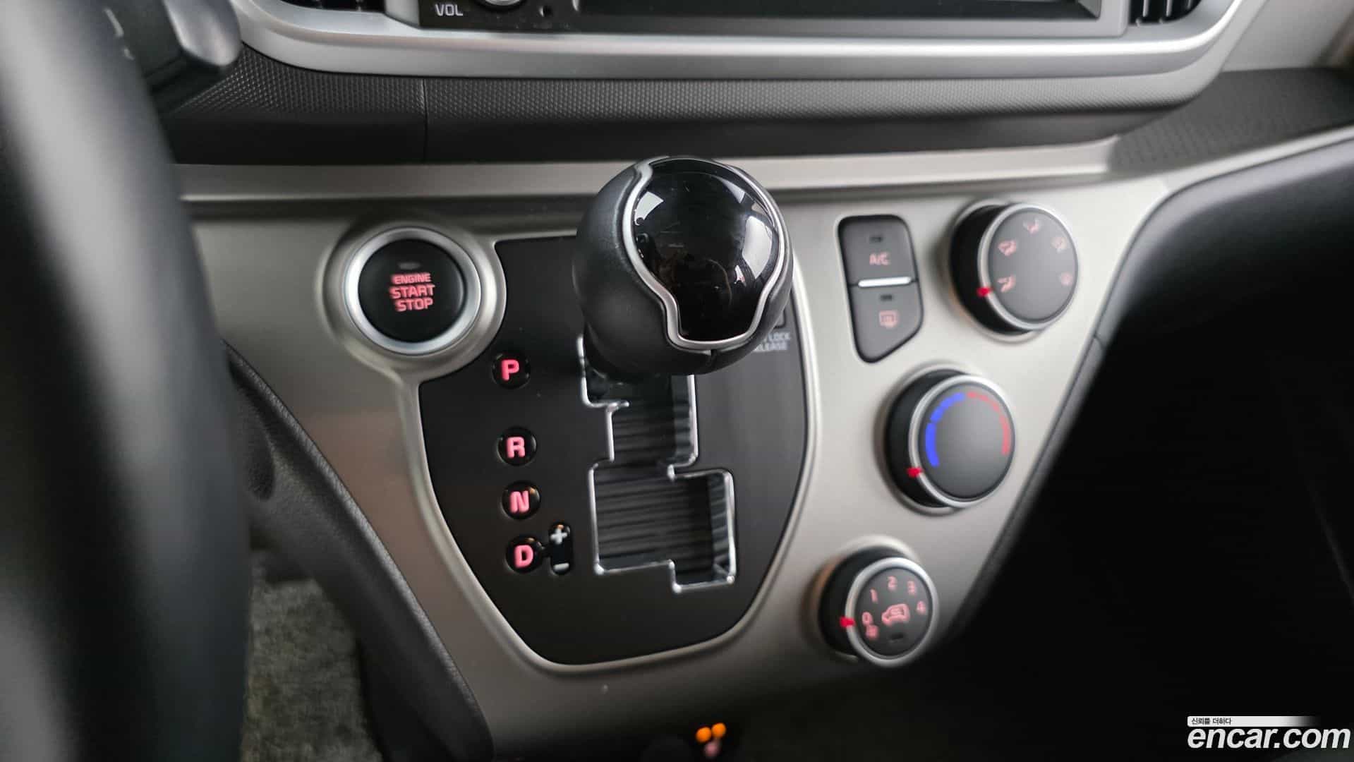 RAY Kia 2021.4-INNER-009
