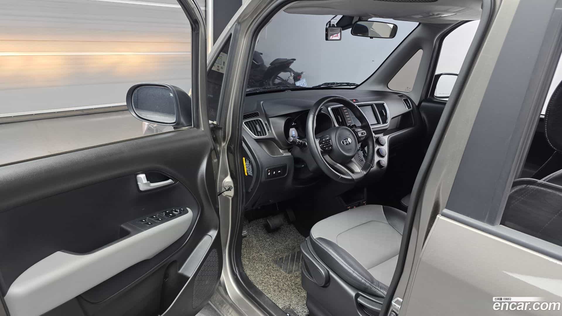RAY Kia 2021.4-INNER-010