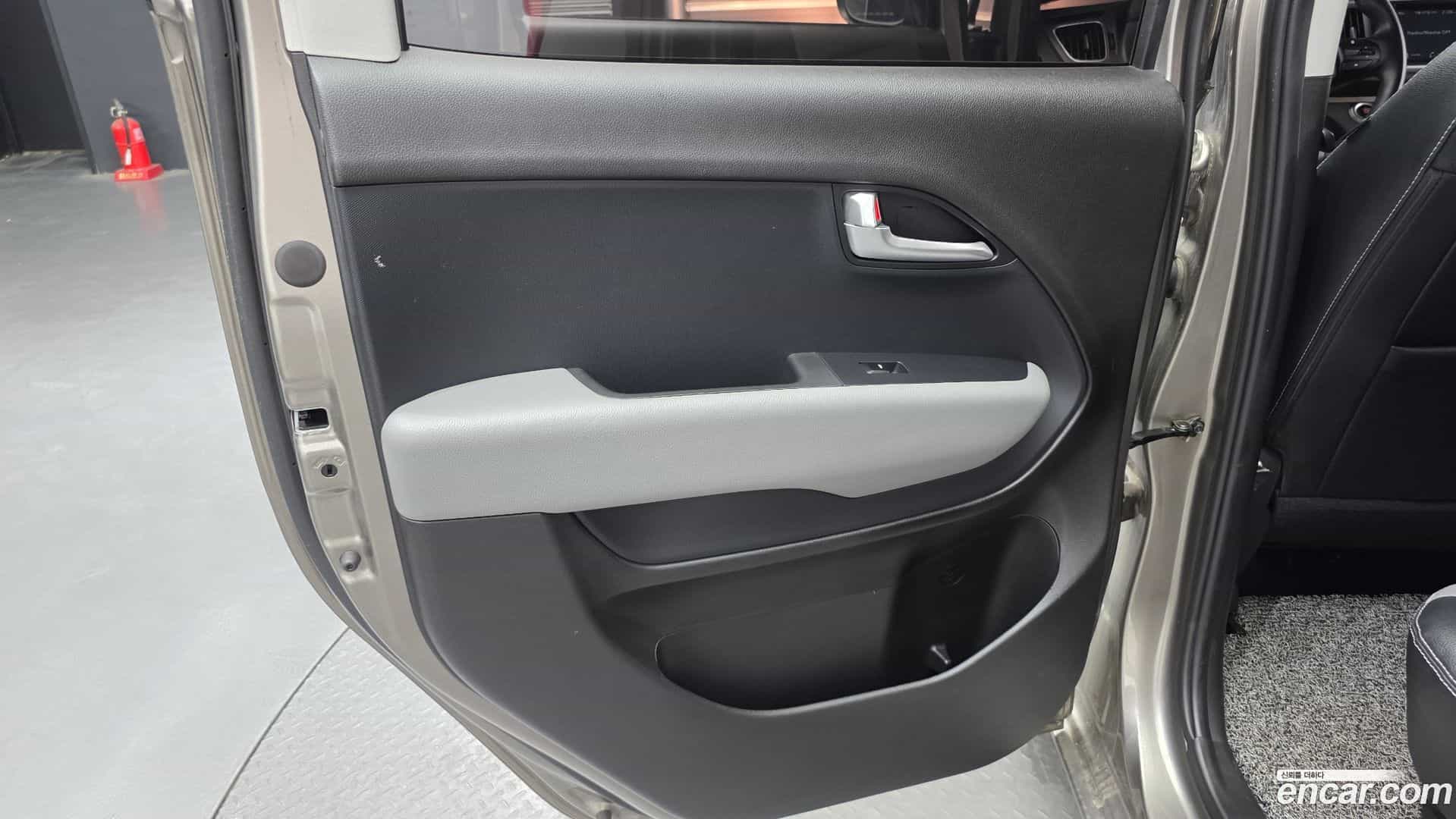 RAY Kia 2021.4-INNER-035