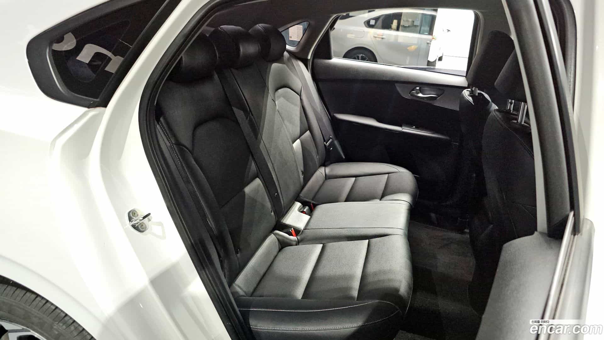 K3 Kia 2021.6-OPTION-015
