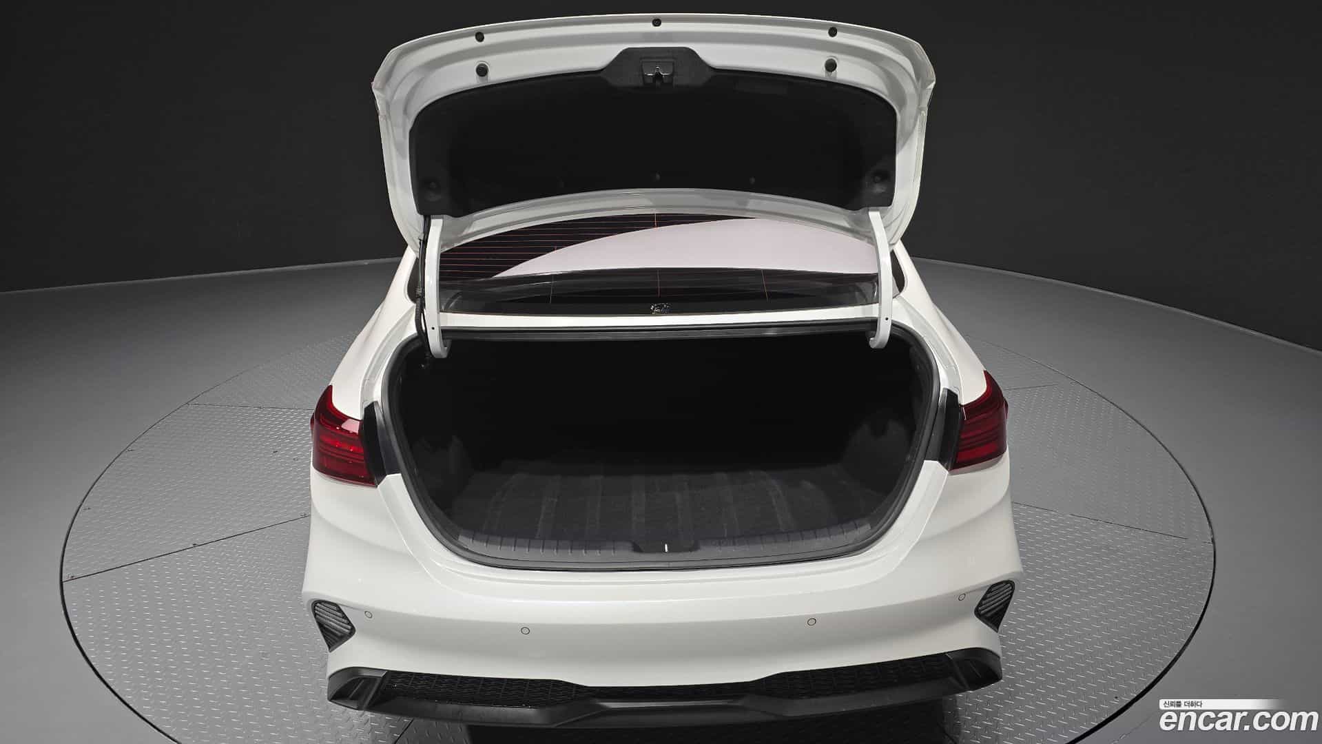 K3 Kia 2021.6-OPTION-024