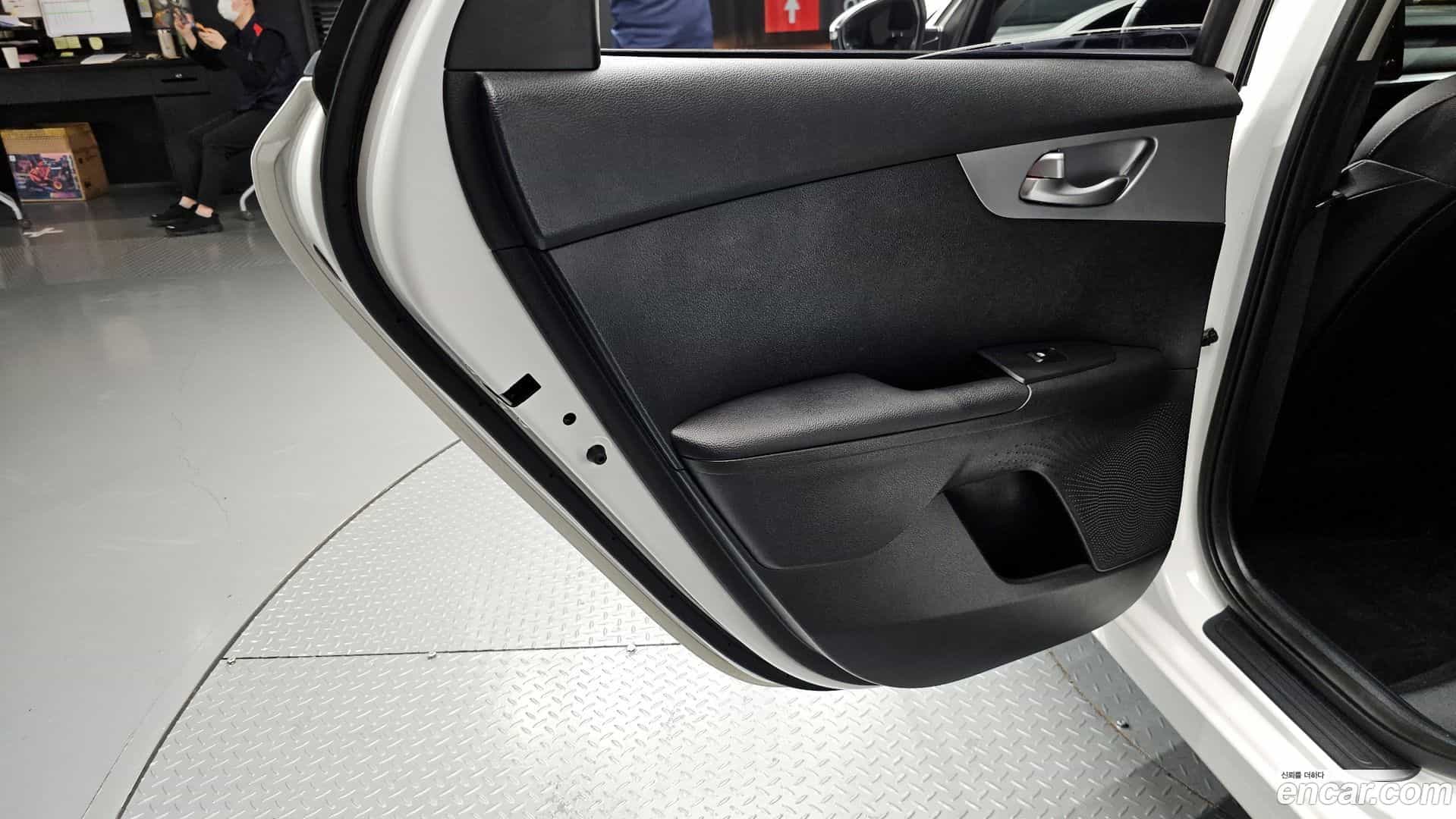 K3 Kia 2021.6-INNER-035