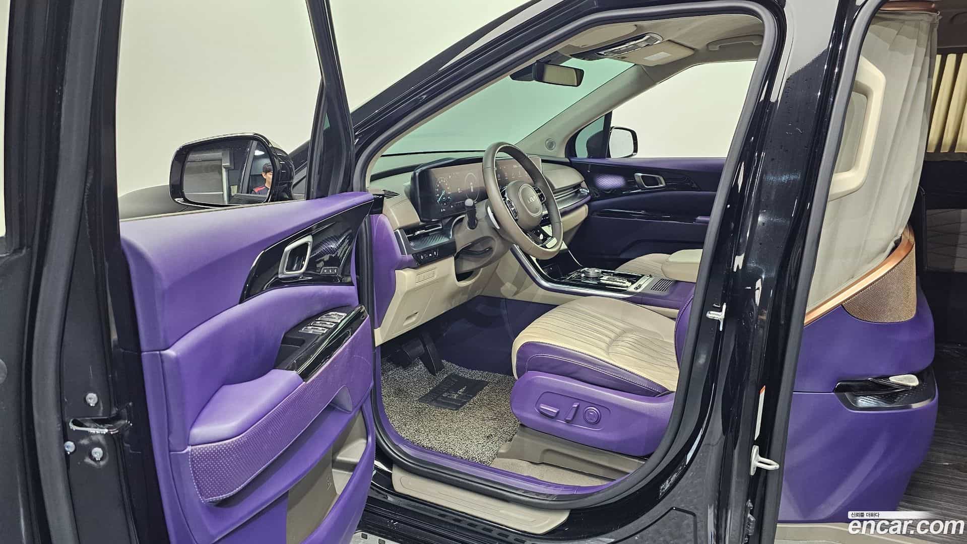 Canival Kia 2023.1-INNER-010