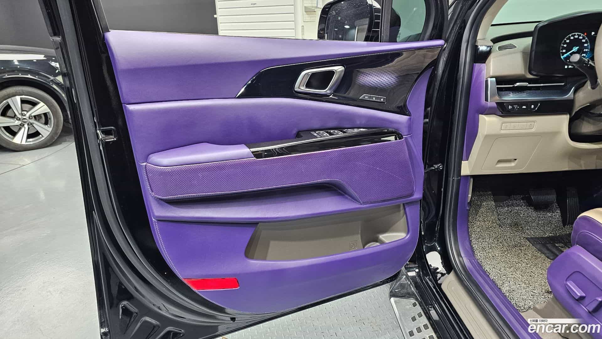 Canival Kia 2023.1-INNER-034