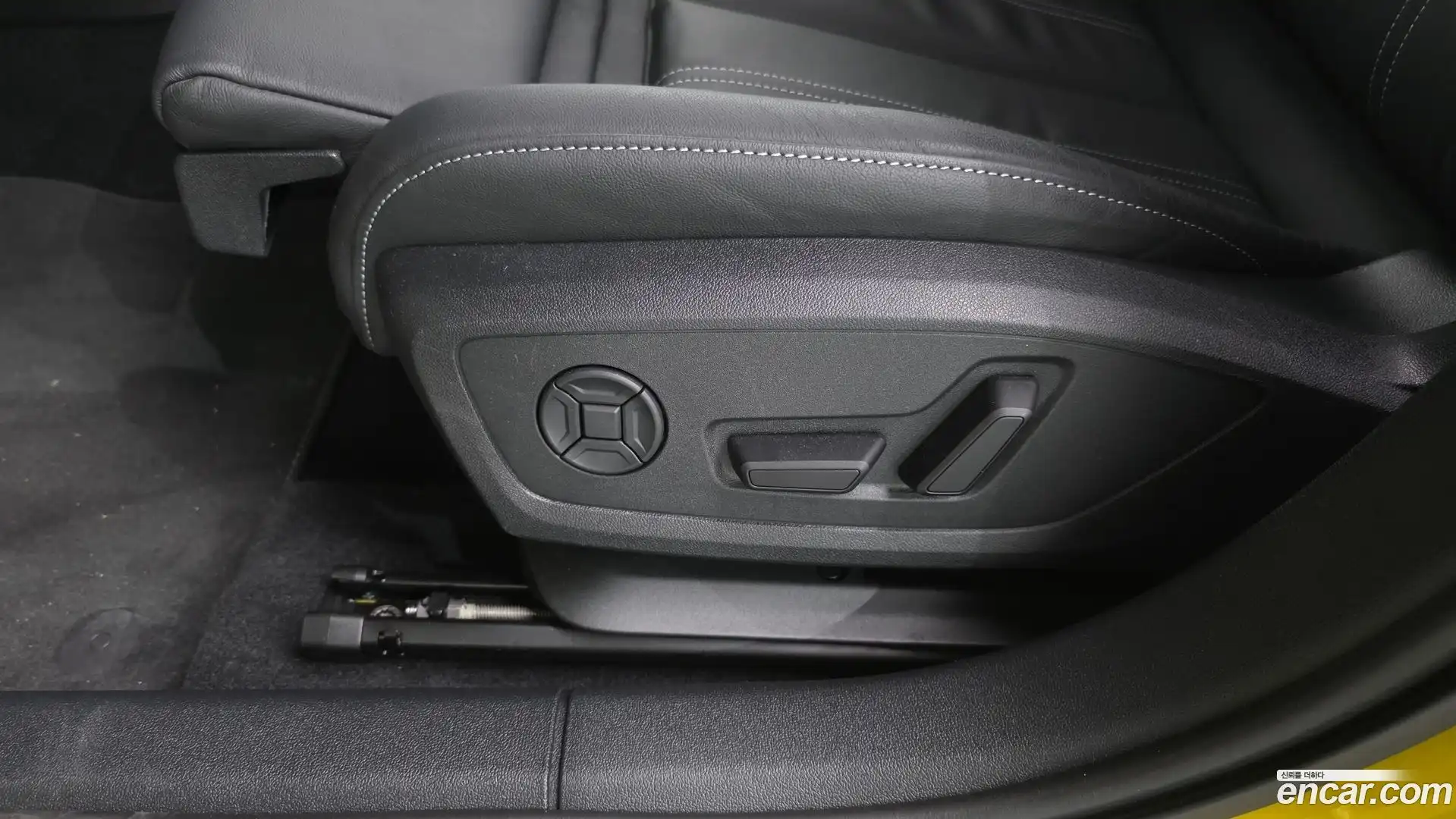A3 Audi 2025.6-OPTION-022