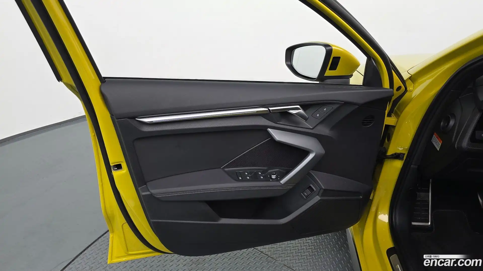 A3 Audi 2025.6-OPTION-041