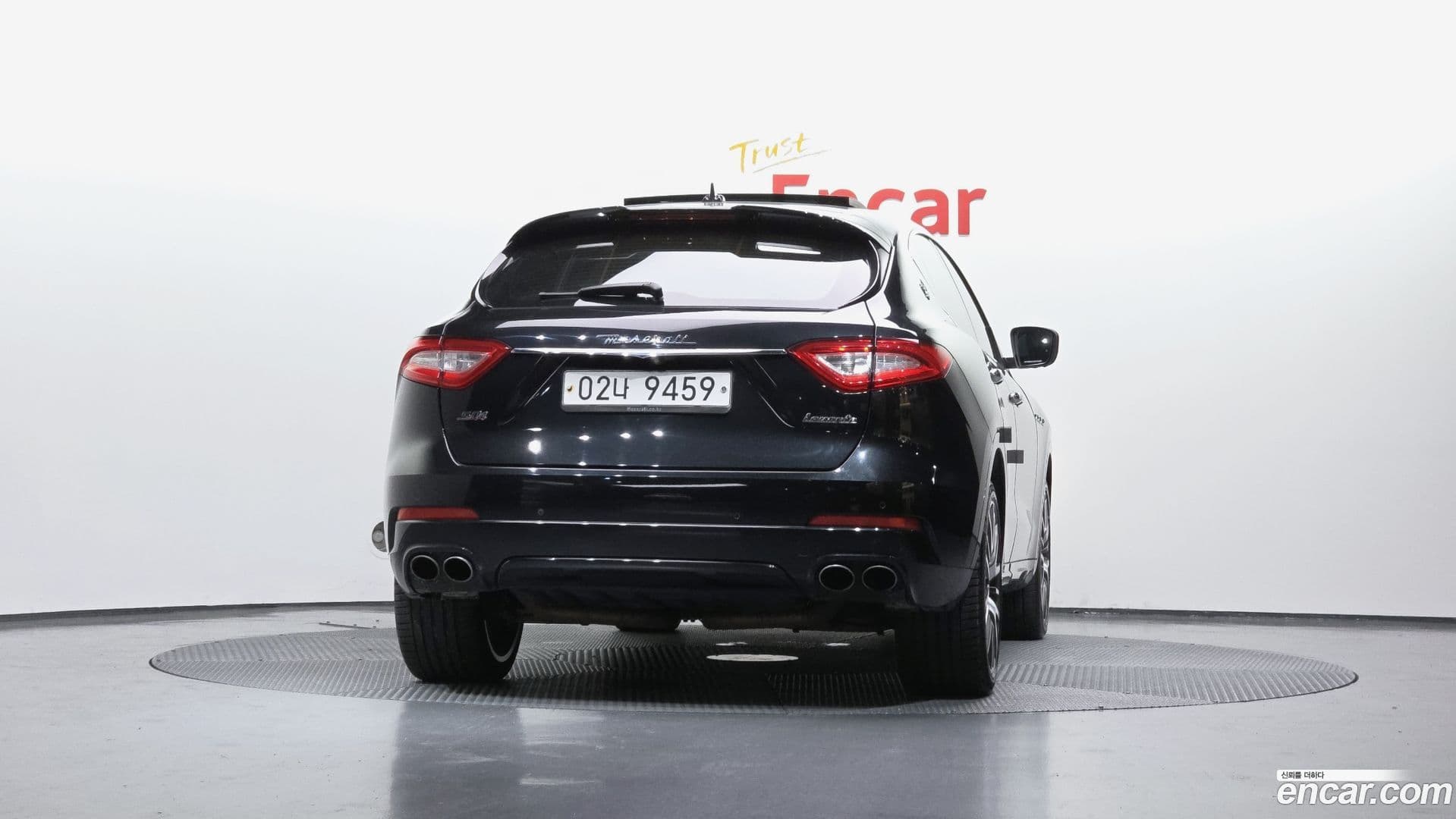 Main__Slider__Photo:Levante Maserati 2017.11-3