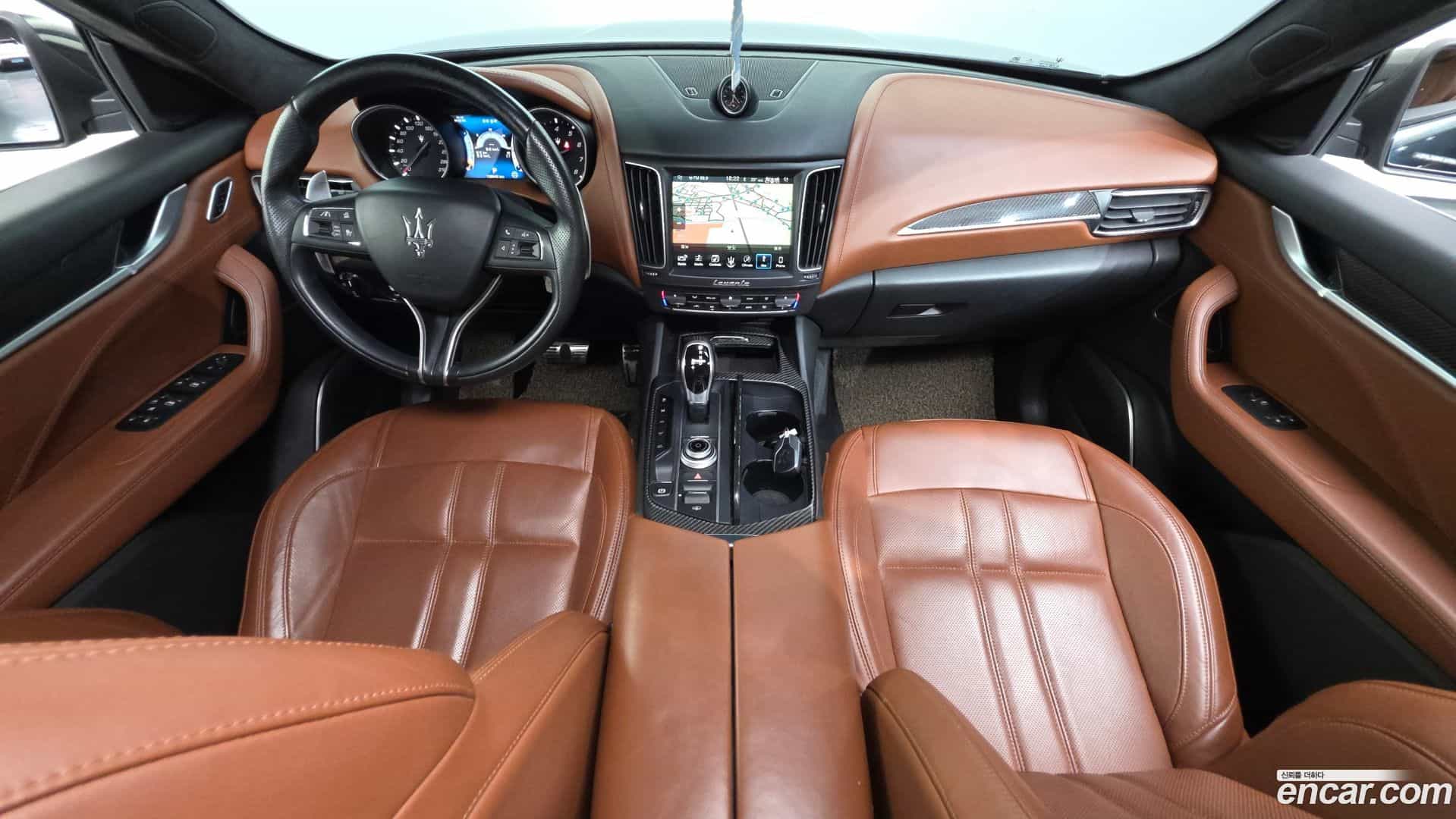 Levante Maserati 2017.11-INNER-007