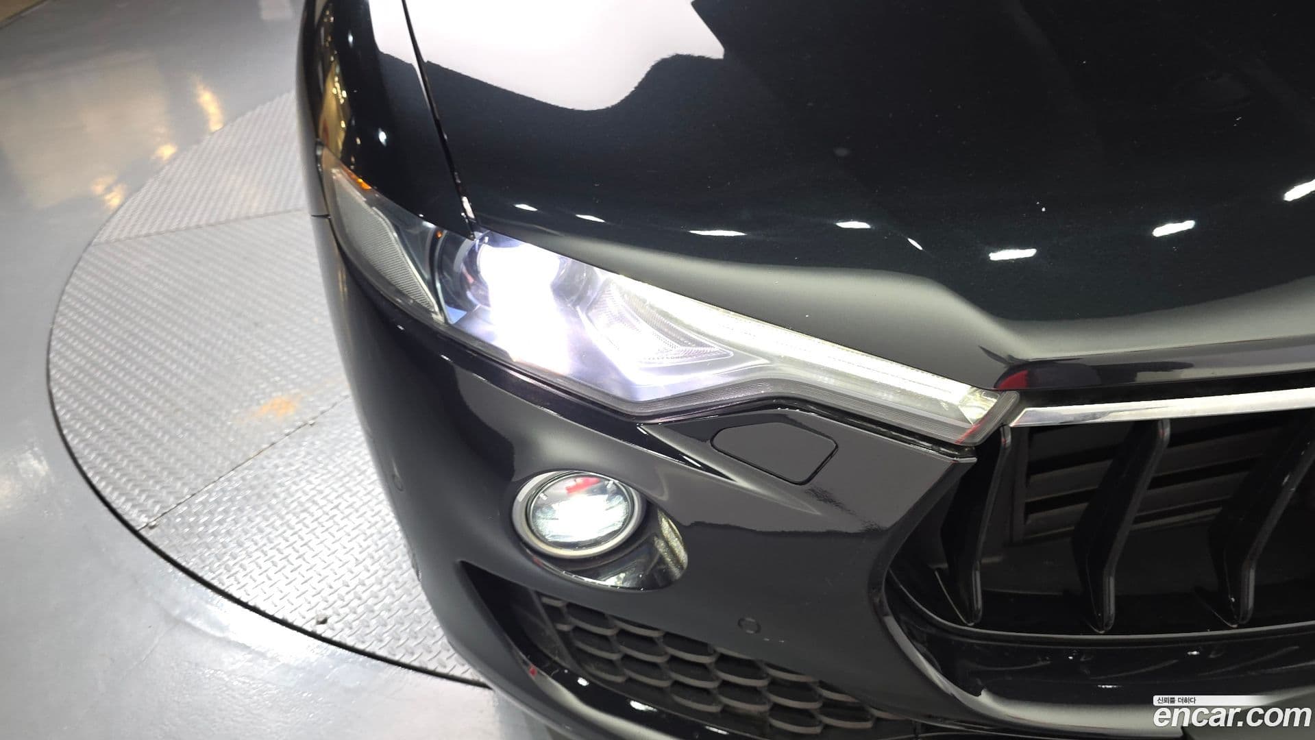 Main__Slider__Photo:Levante Maserati 2017.11-21