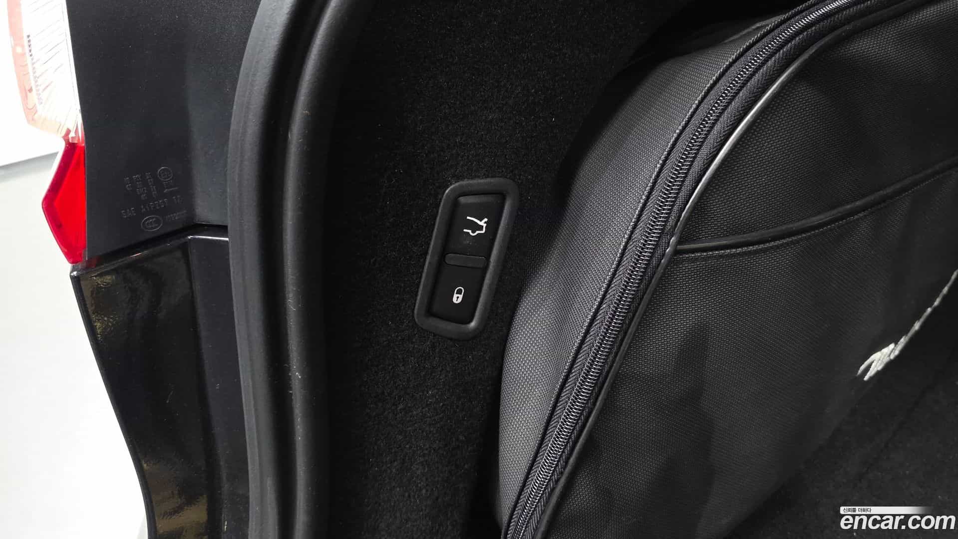 Levante Maserati 2017.11-OPTION-044