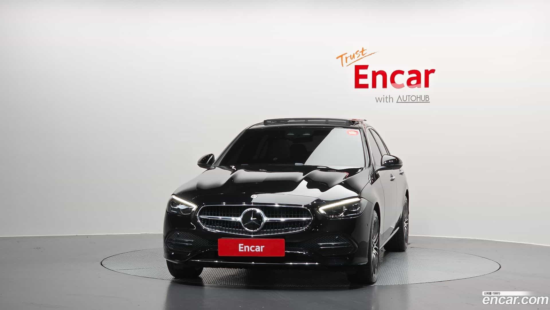 C-Class Mercedes-Benz 2025.8-OUTER-003