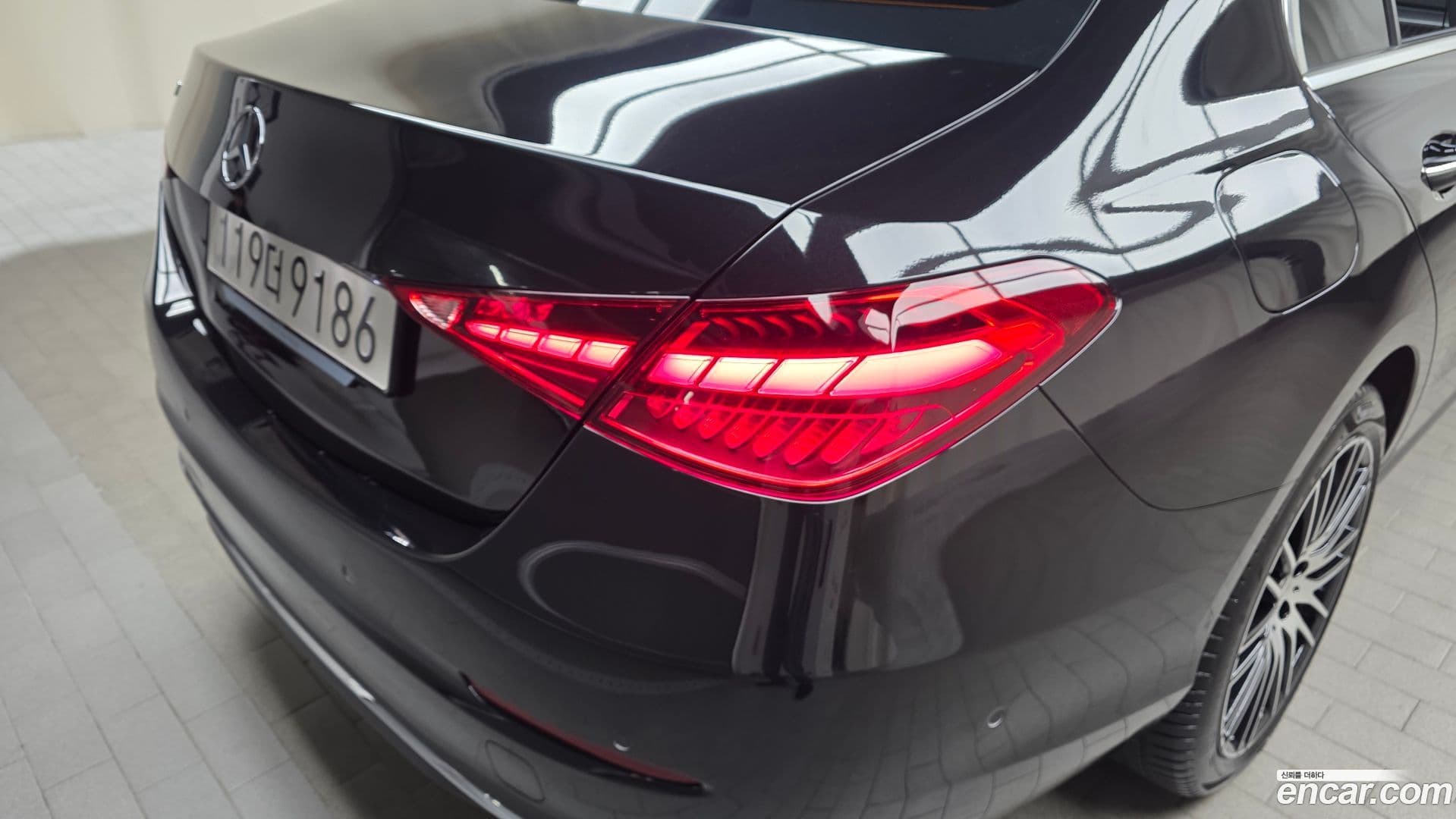 Main__Slider__Photo:C-Class Mercedes-Benz 2025.8-22