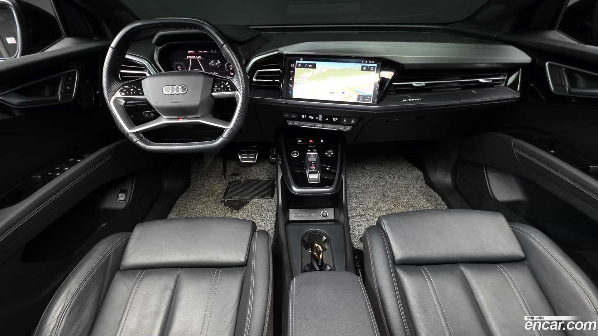 Q4 e-tron Audi 2023.11-INNER-007