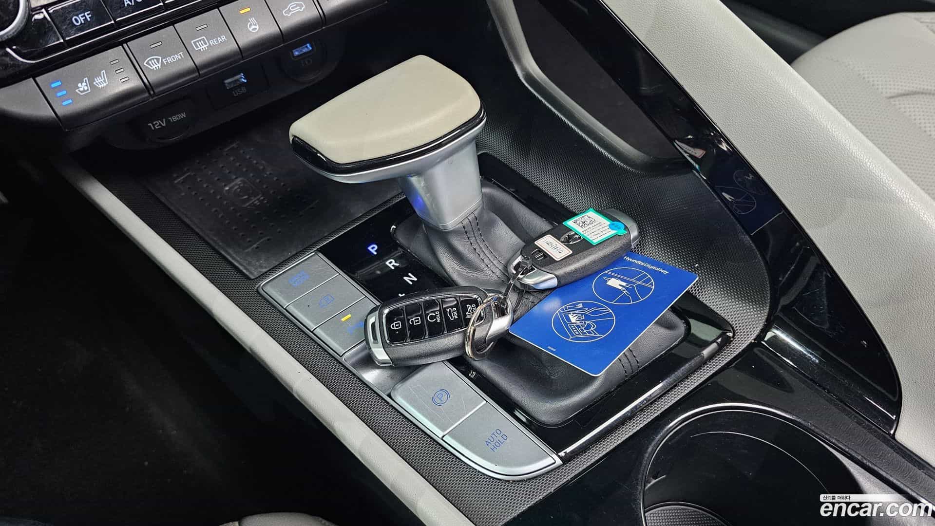 AVANTE Hyundai 2020.6-INNER-009
