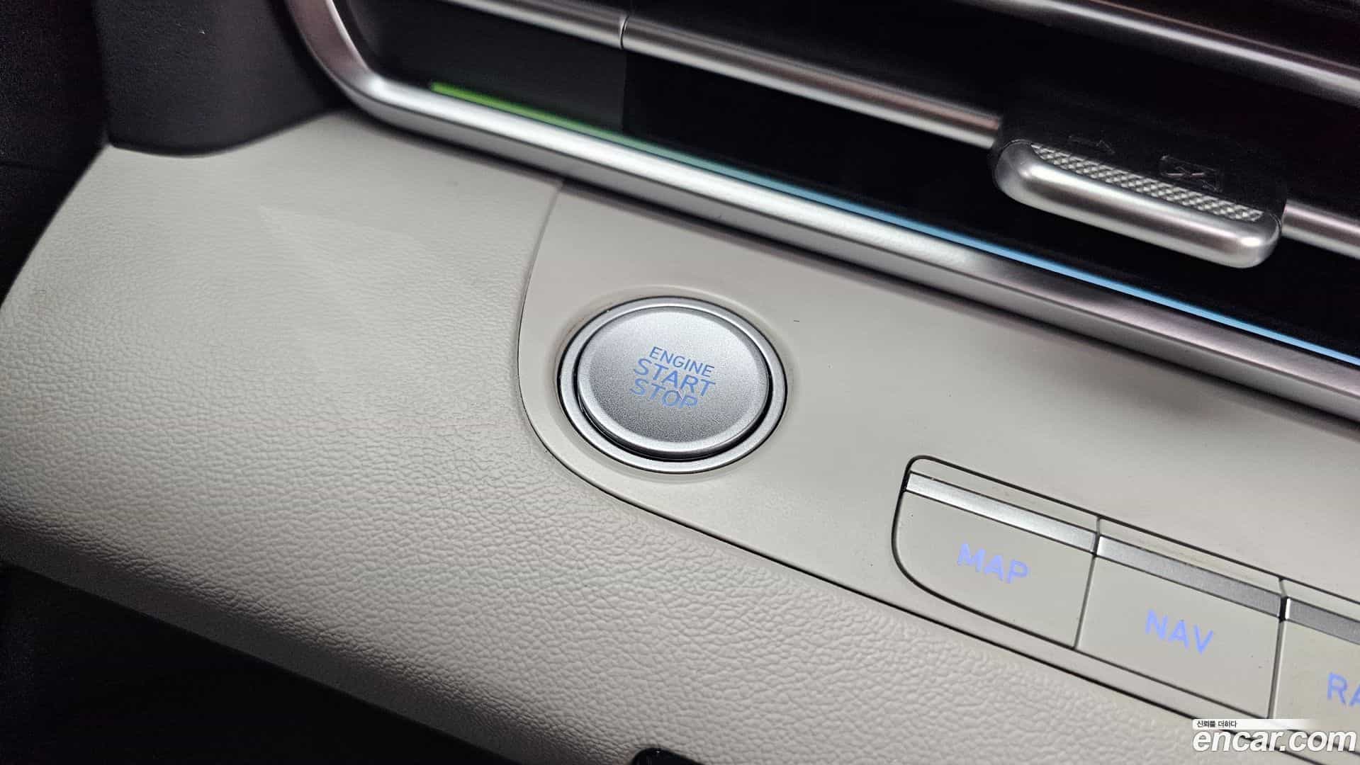 AVANTE Hyundai 2020.6-OPTION-022