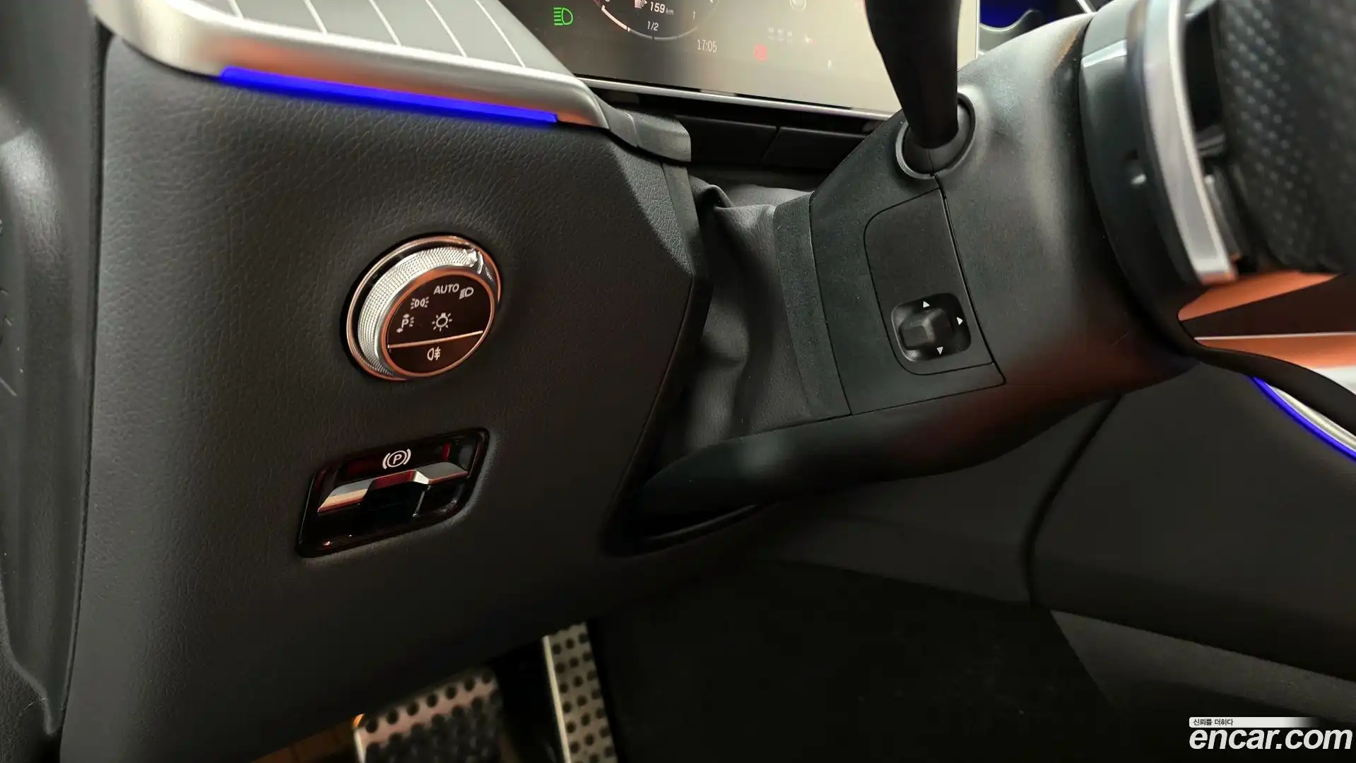 GLC-Class Mercedes-Benz 2025.7-OPTION-024
