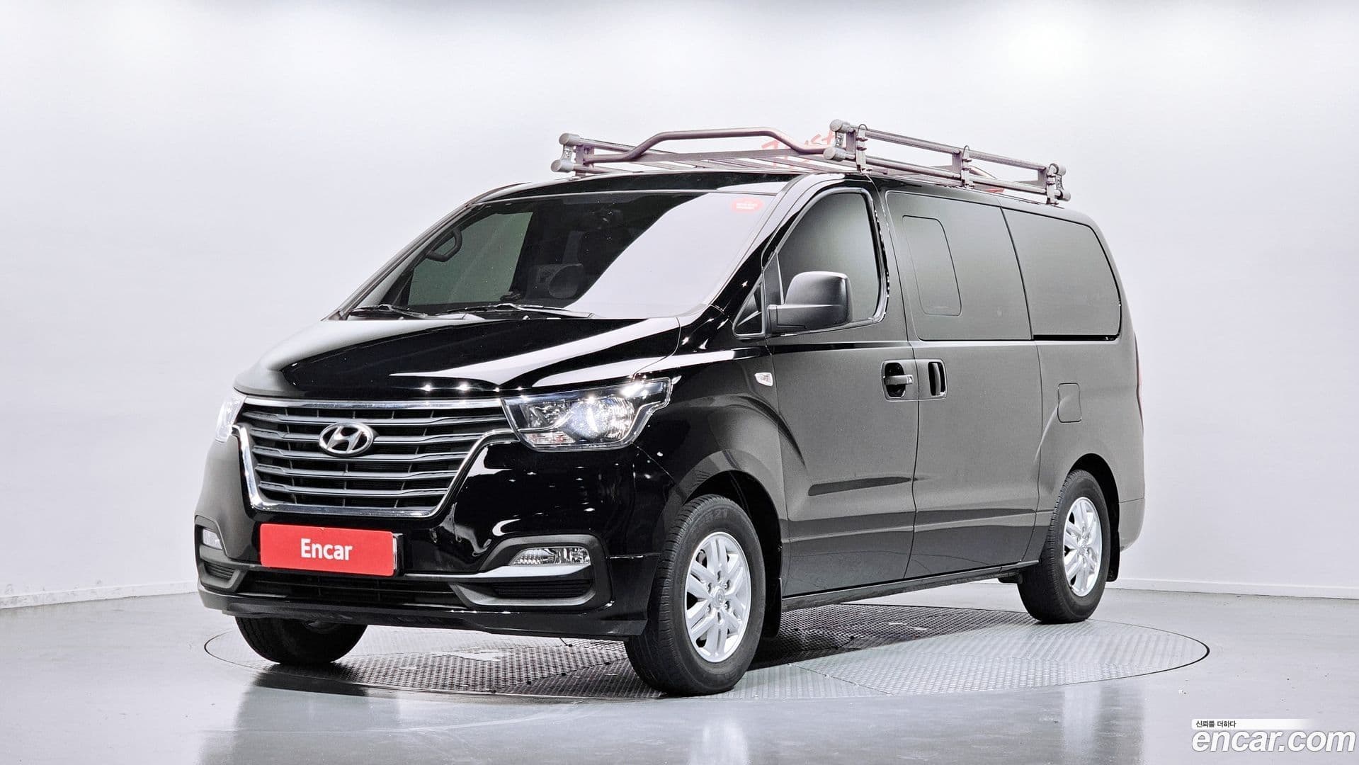 Main__Slider__Photo:Starex Hyundai 2019.9-0
