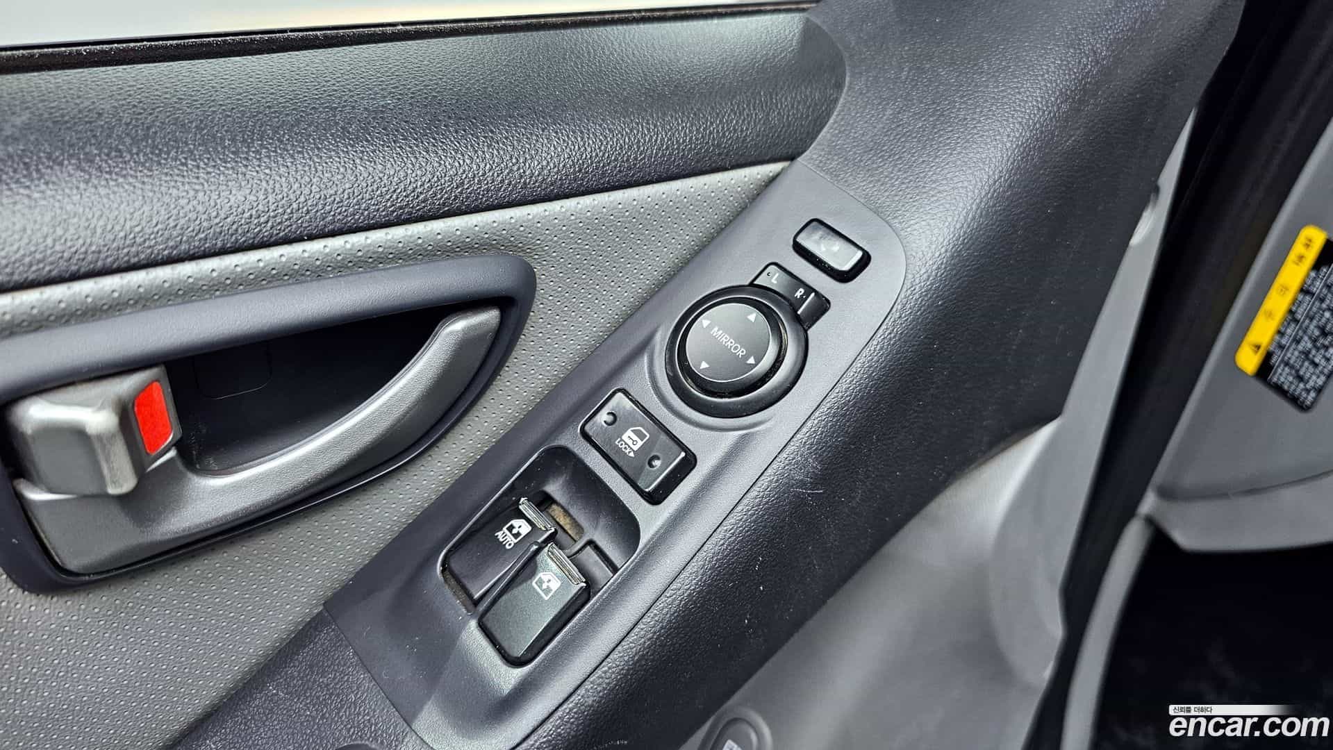 Starex Hyundai 2019.9-OPTION-022