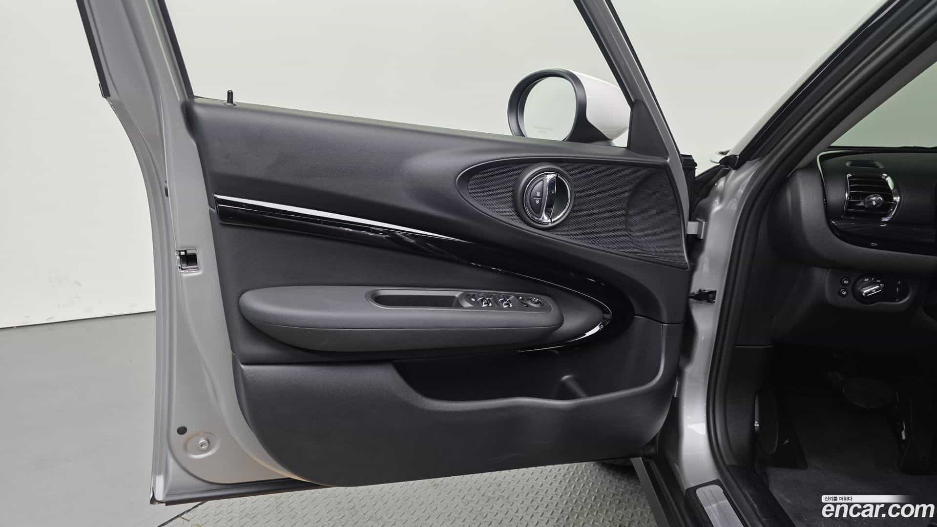 Clubman Mini 2023.3-INNER-034