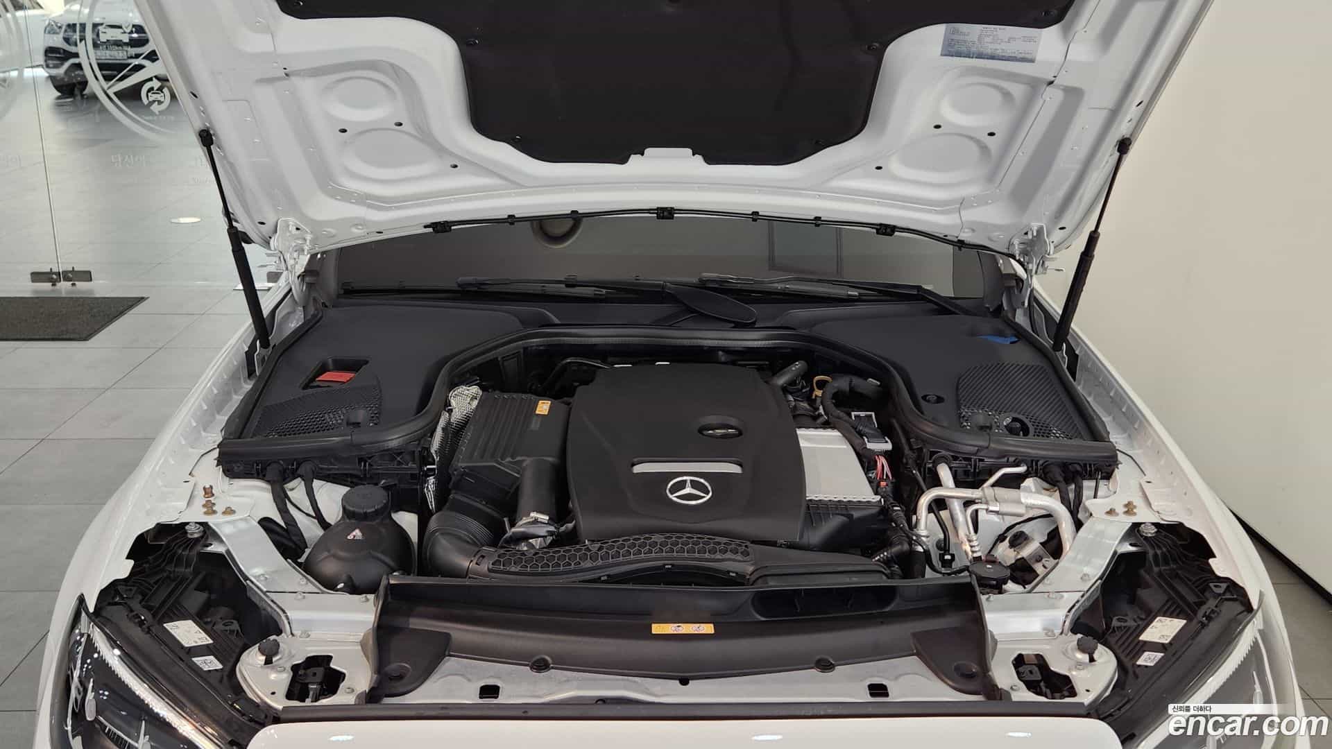 E-Class Mercedes-Benz 2023.11-OUTER-006
