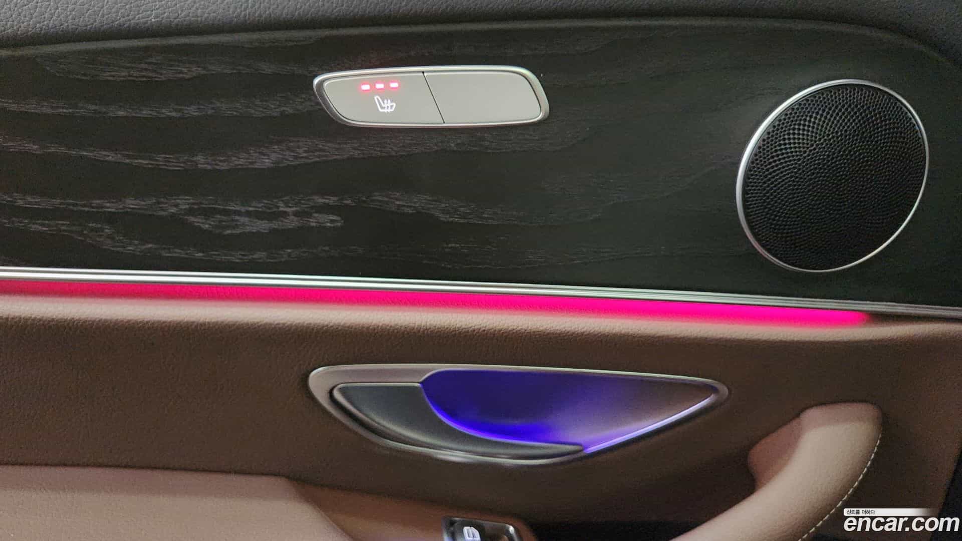 E-Class Mercedes-Benz 2023.11-OPTION-019