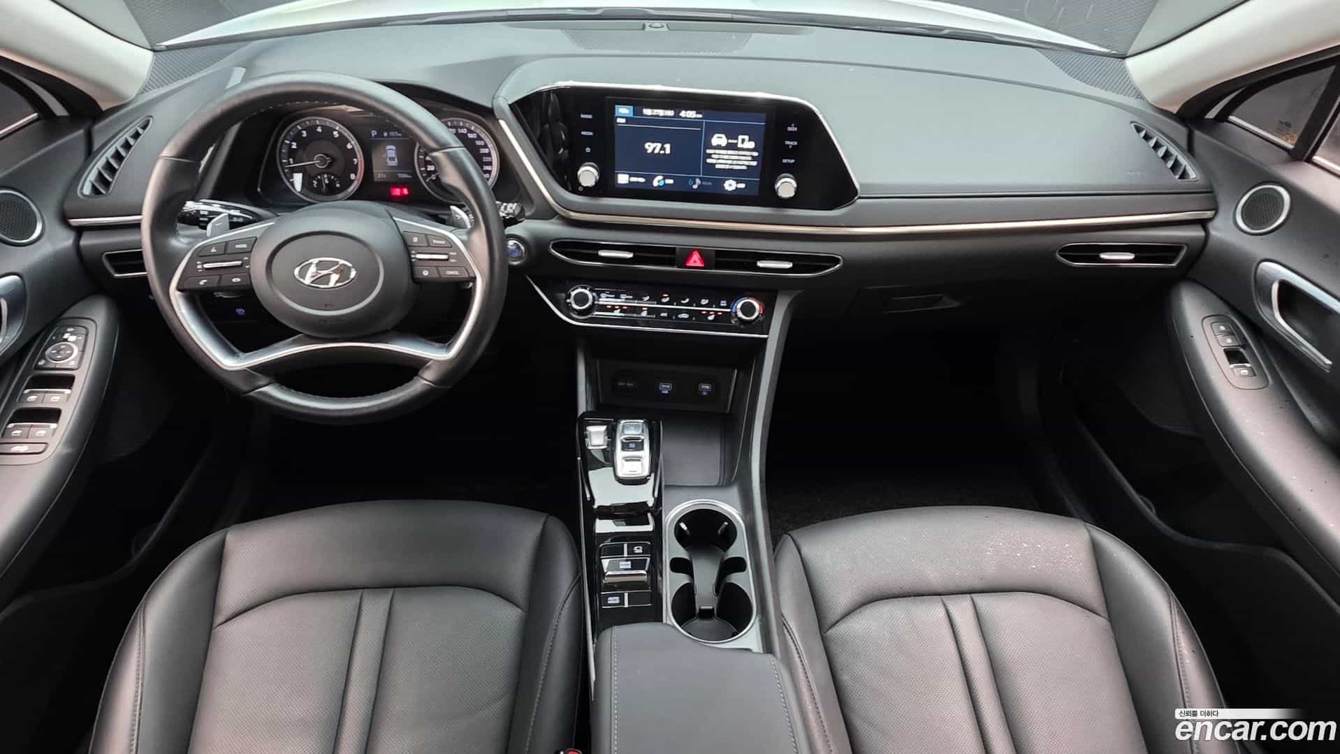 Sonata Hyundai 2021.2-INNER-007