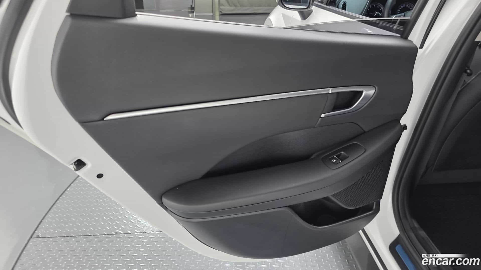 Sonata Hyundai 2021.2-INNER-035