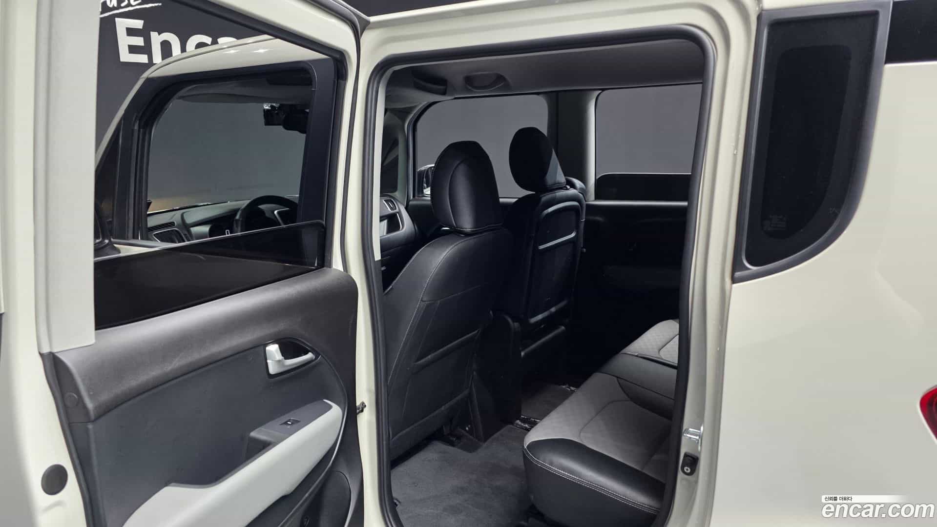 RAY Kia 2022.4-INNER-036