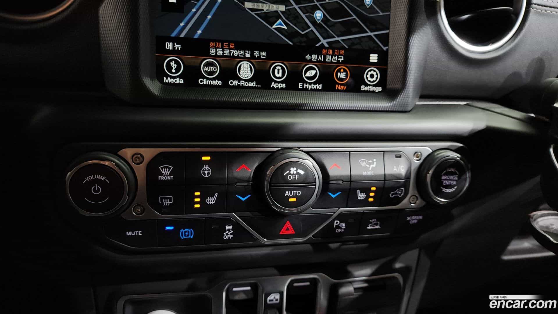 Wrangler Jeep 2021.10-OPTION-043