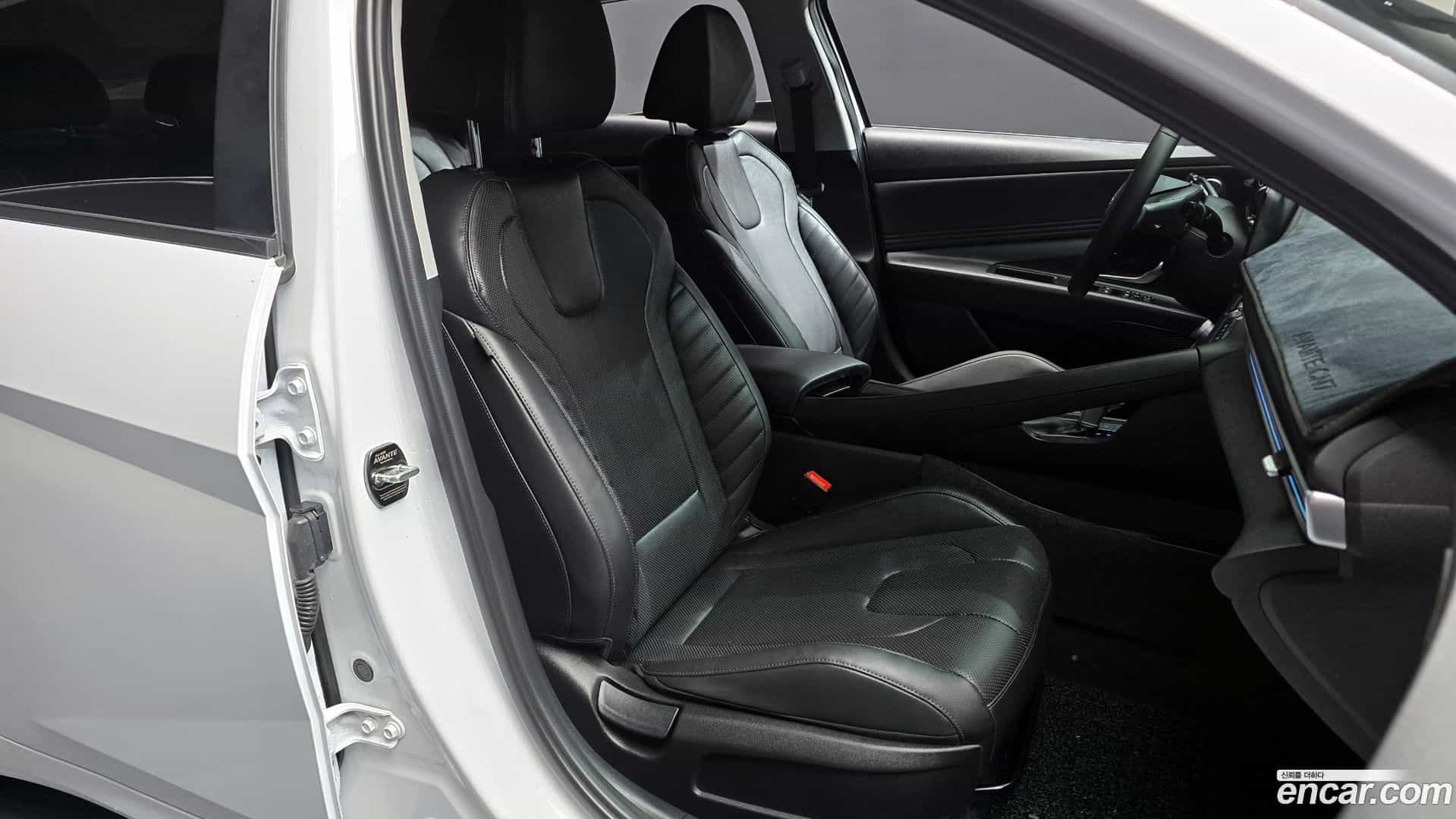 AVANTE Hyundai 2020.8-INNER-036