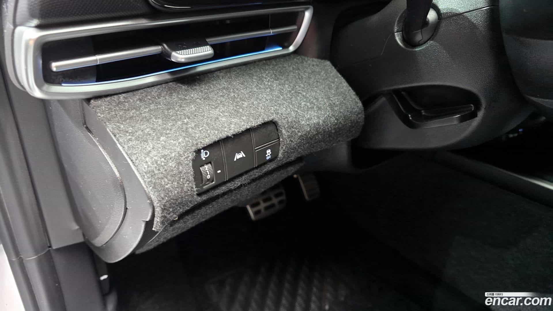 AVANTE Hyundai 2020.8-OPTION-040