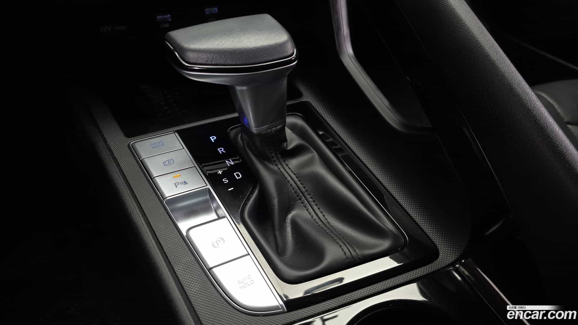 AVANTE Hyundai 2022.0-INNER-009