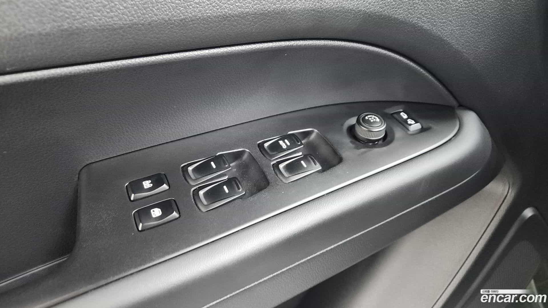 Rexton KG Mobility 2024.4-OPTION-041
