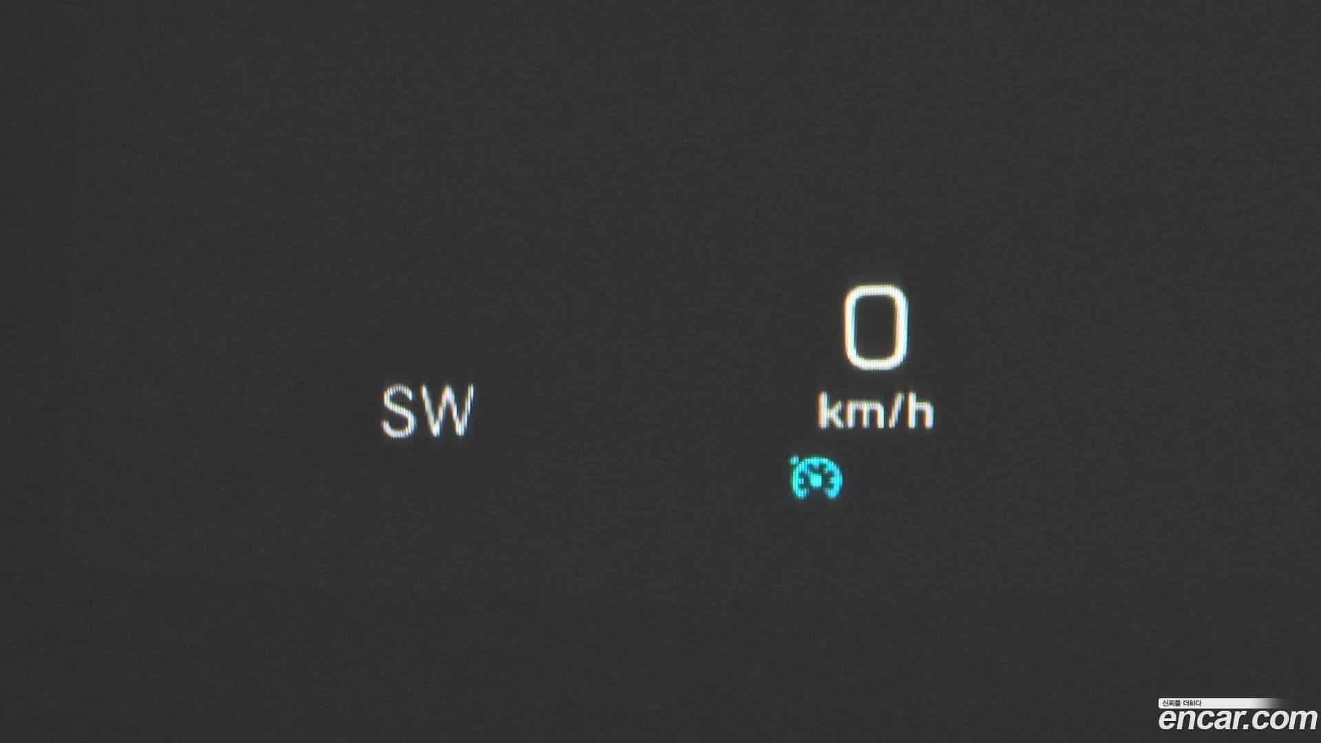 E-Class Mercedes-Benz 2019.8-OPTION-020