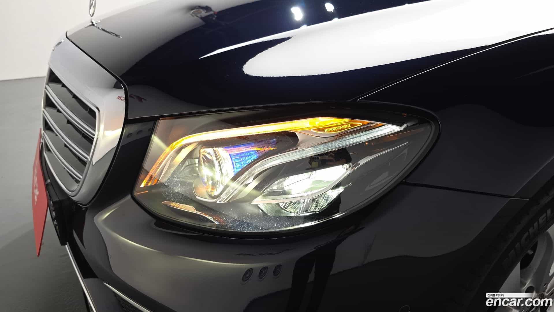 E-Class Mercedes-Benz 2019.8-OUTER-032