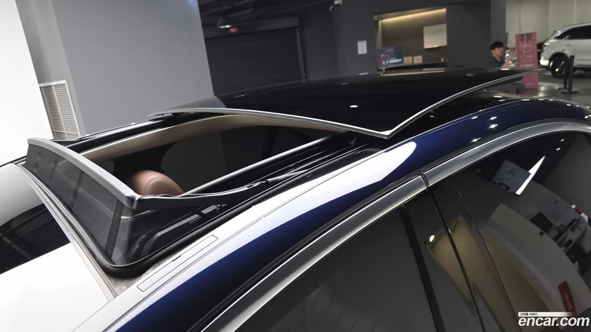 E-Class Mercedes-Benz 2019.8-OPTION-046