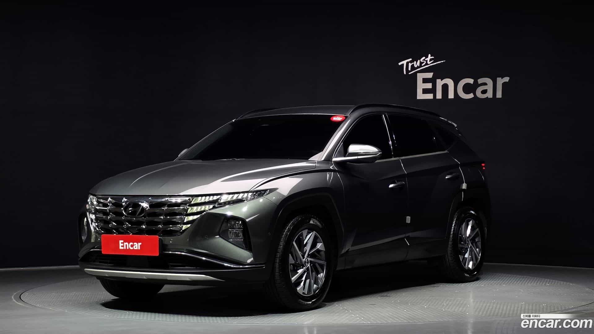 Tucson Hyundai 2021.0-OUTER-001