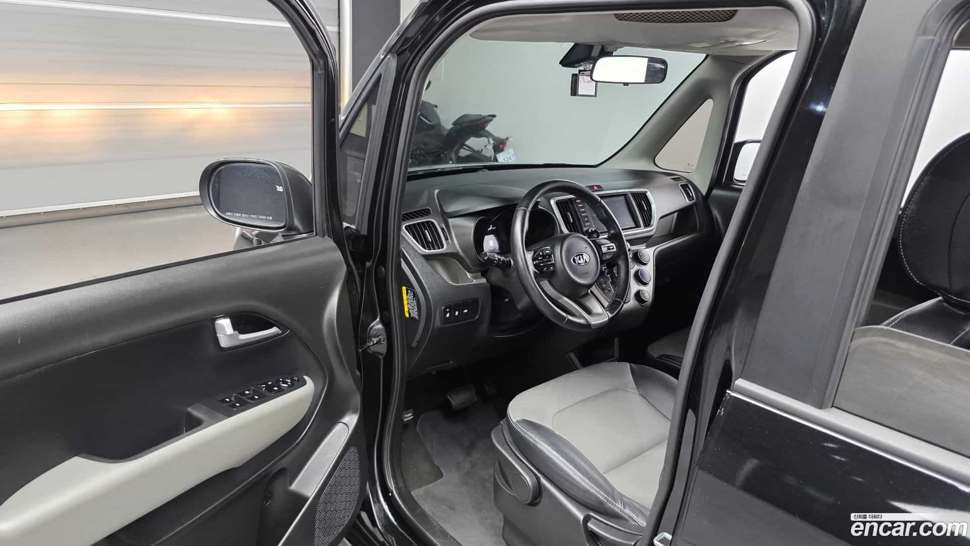 RAY Kia 2021.5-INNER-010