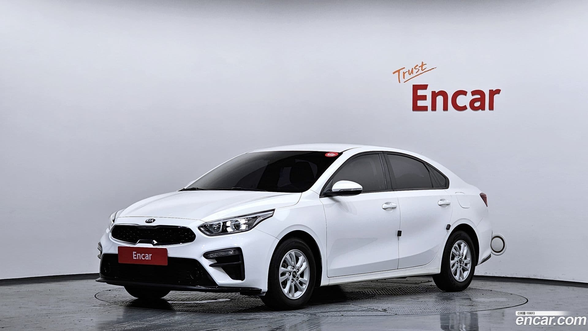 Main__Slider__Photo:K3 Kia 2018.3-0