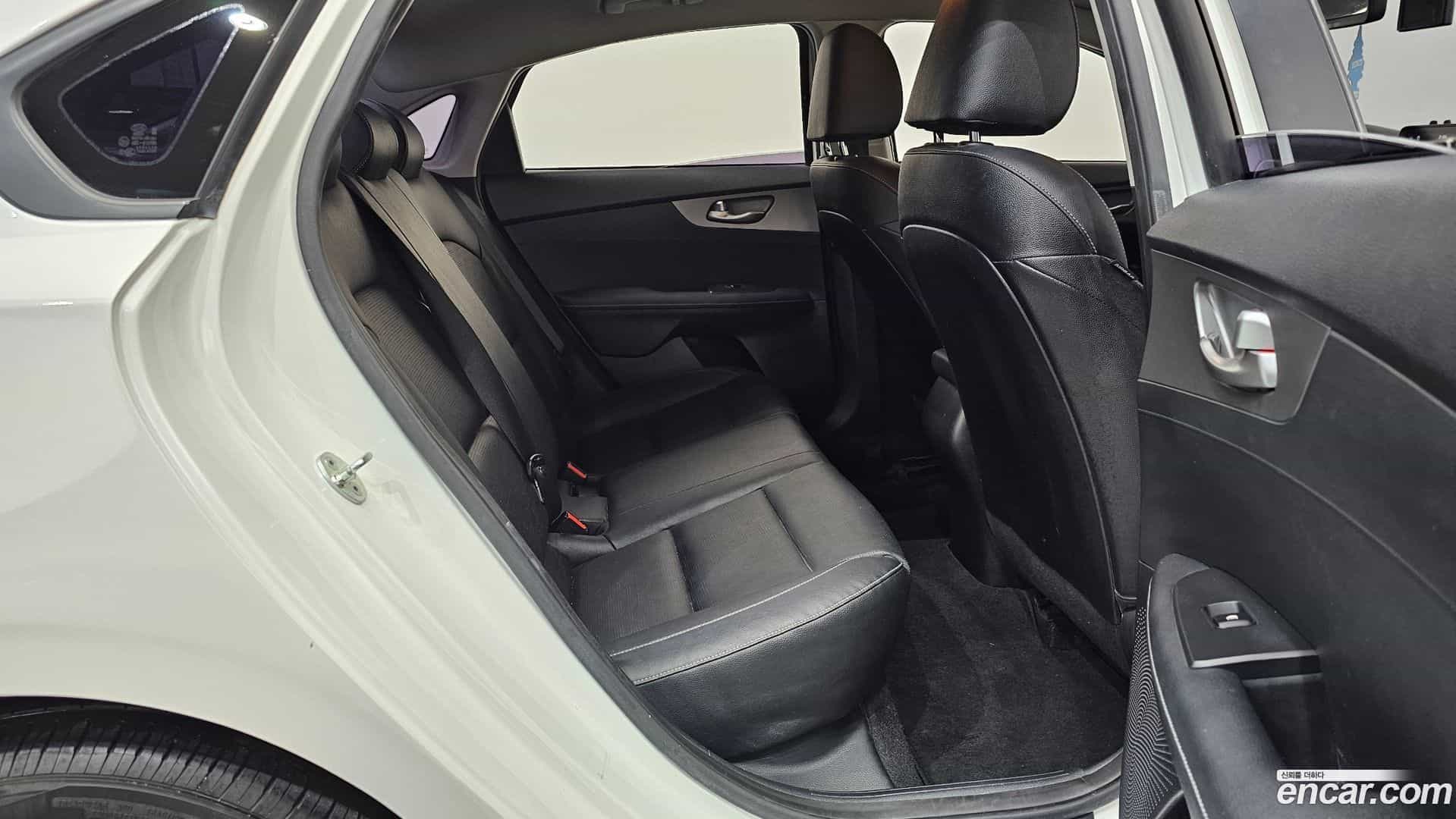 K3 Kia 2018.3-OPTION-015