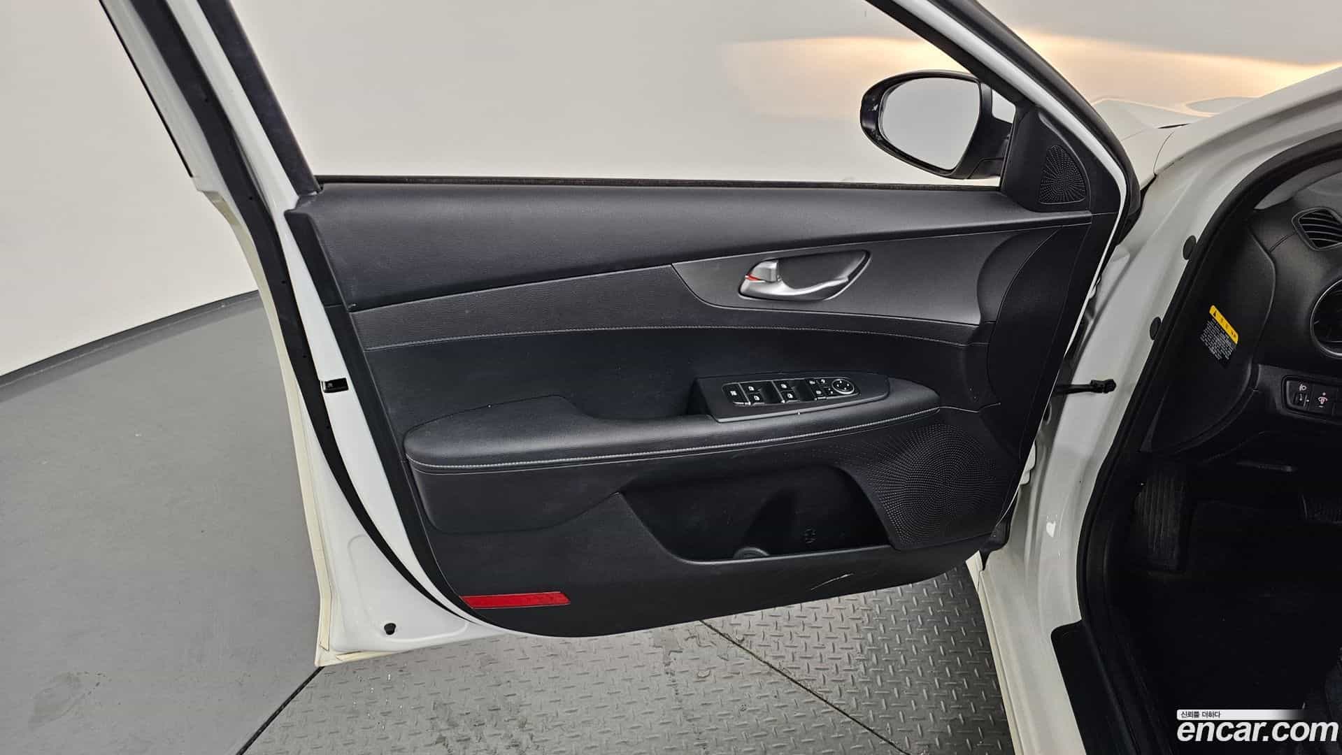 K3 Kia 2018.3-INNER-034