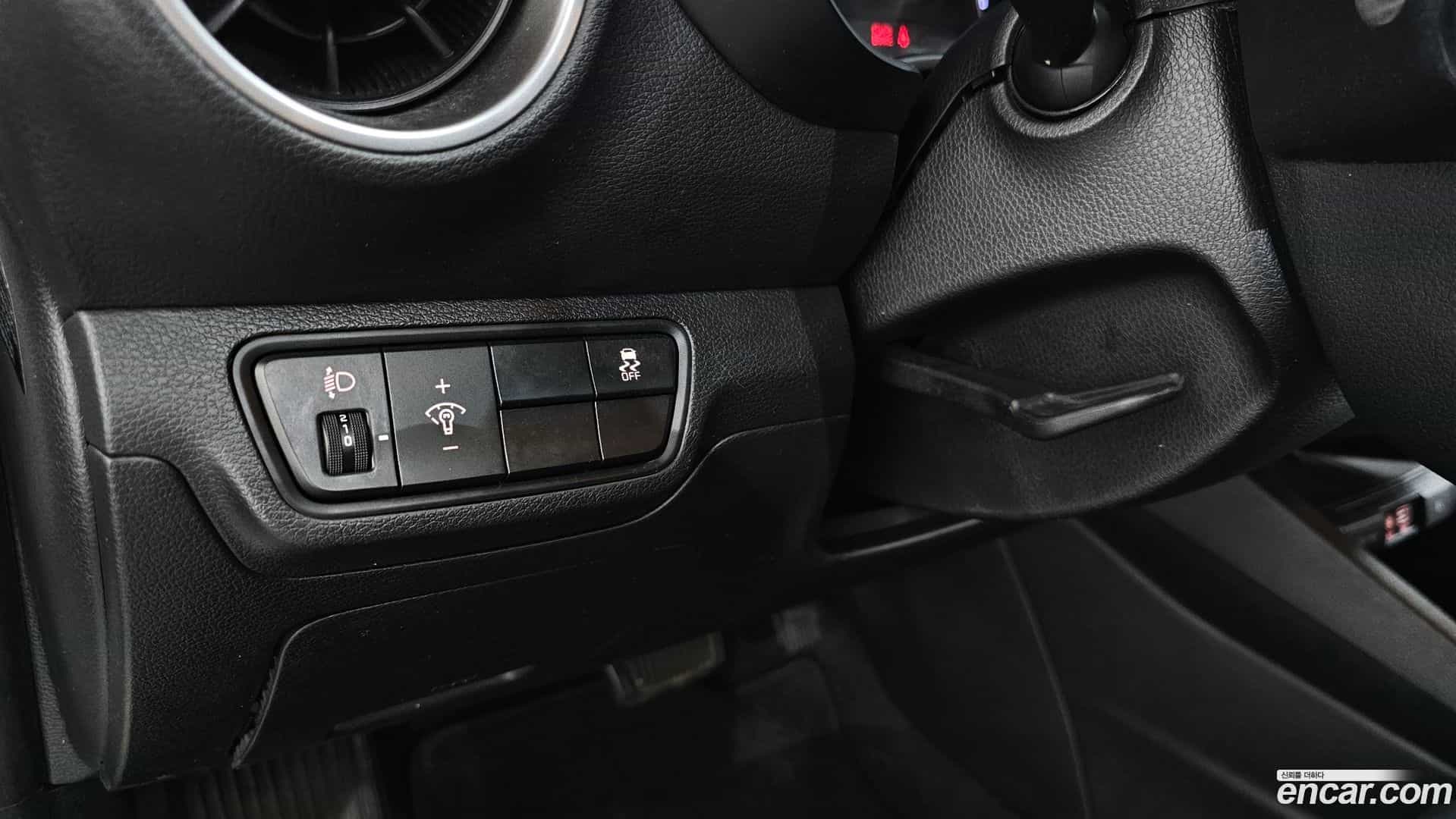 K3 Kia 2018.3-OPTION-041