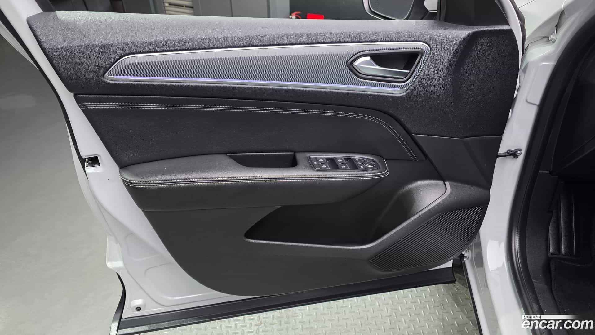 XM3 Renault Korea 2020.11-INNER-034