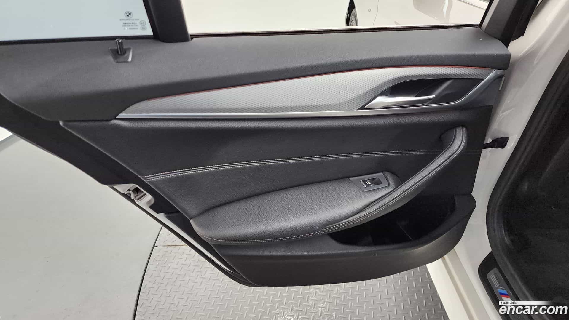 5-Series BMW 2017.11-INNER-035