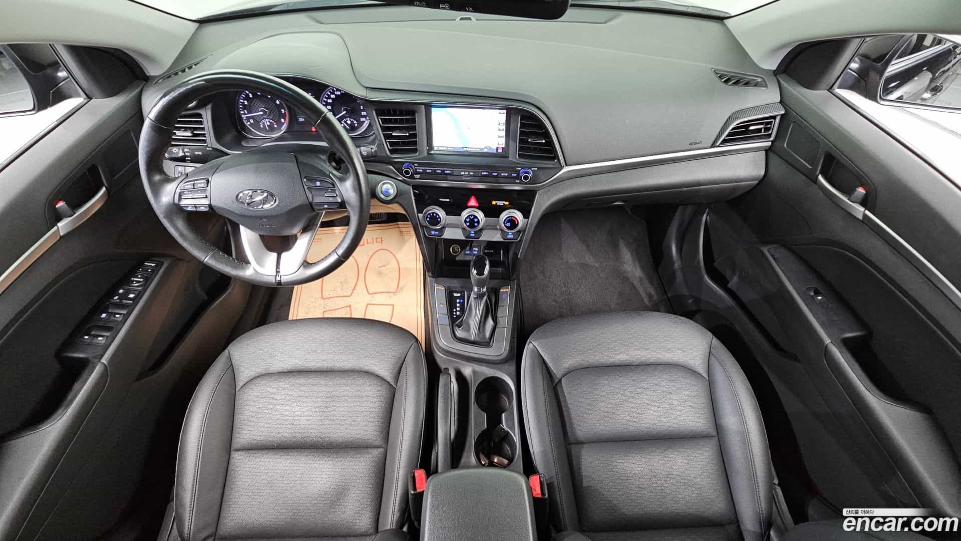 AVANTE Hyundai 2020.1-INNER-007