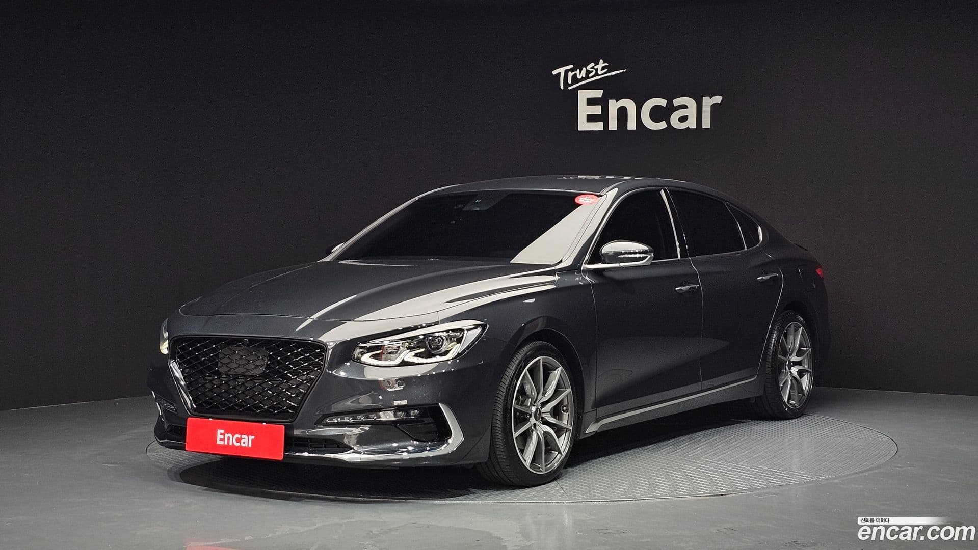 Main__Slider__Photo:Grandeur Hyundai 2018.2-0