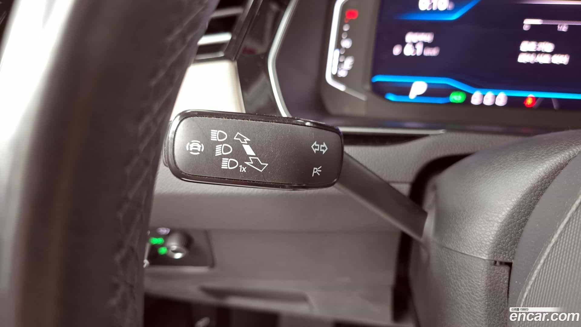 Passat Volkswagen 2021.4-OPTION-041