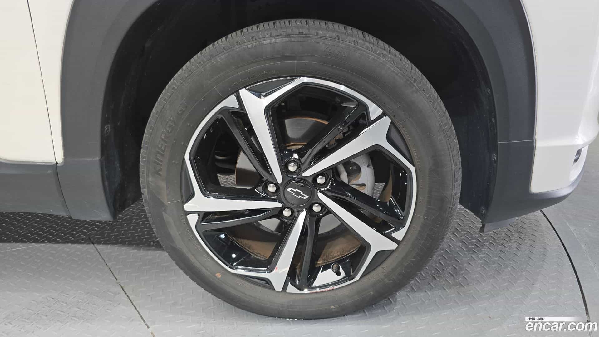 Trailblazer Chevrolet 2021.4-OUTER-005