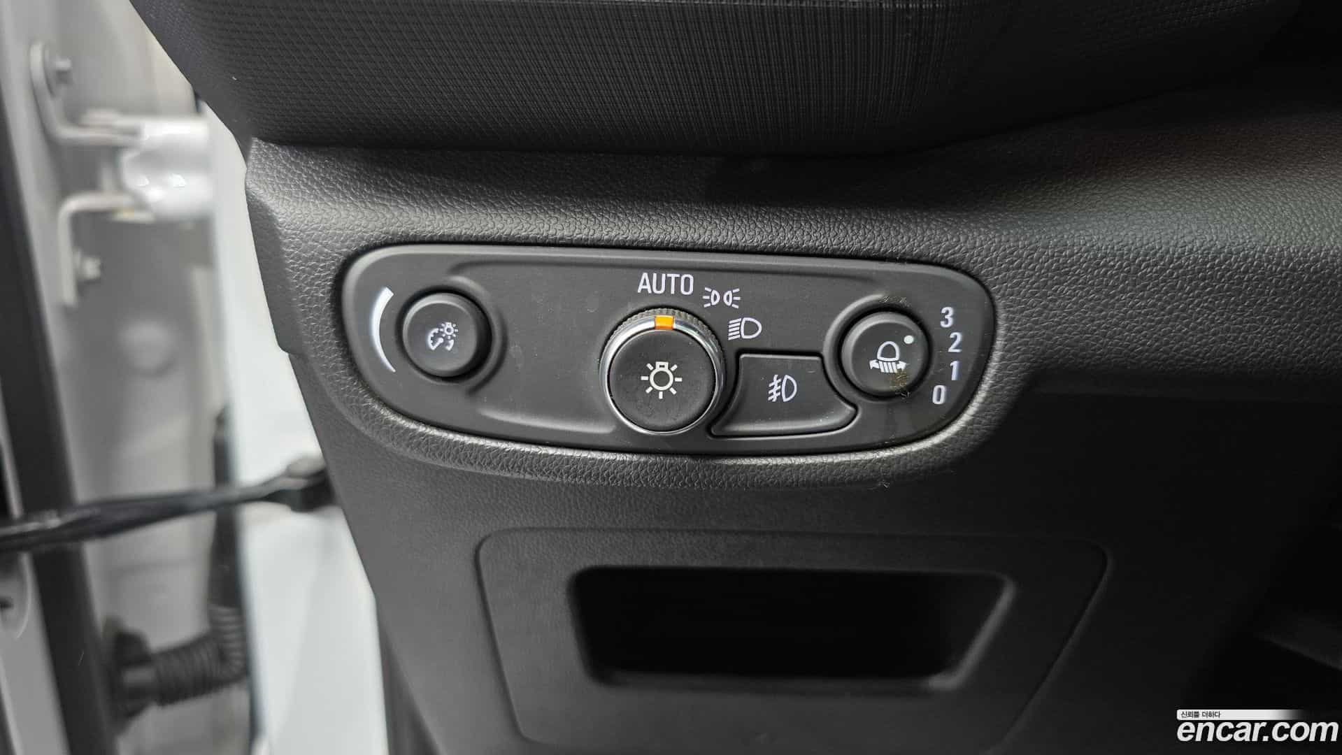 Trailblazer Chevrolet 2021.4-OPTION-021