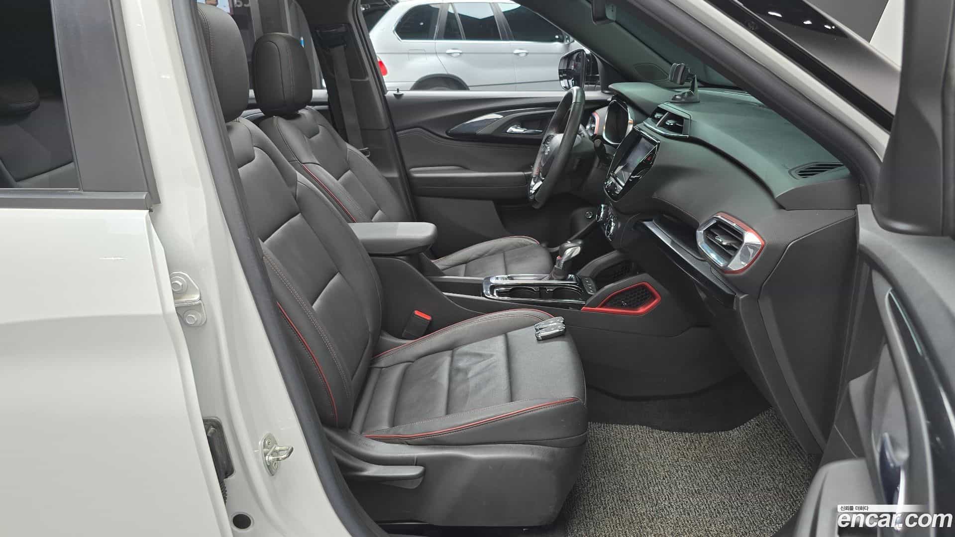 Trailblazer Chevrolet 2021.4-INNER-036